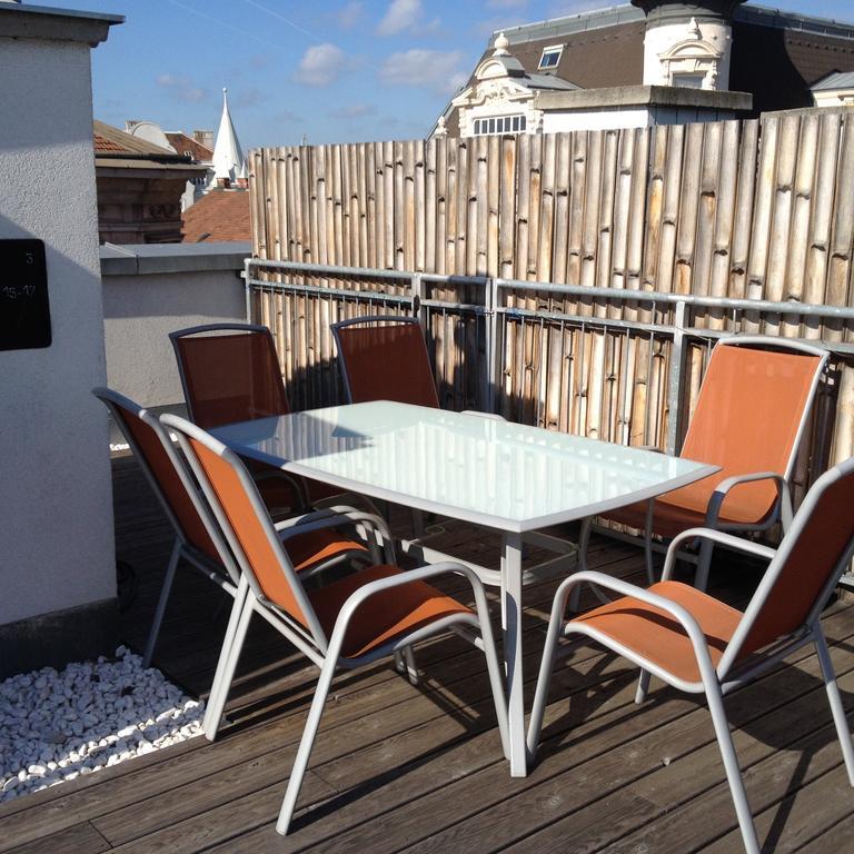 Debo Apartments Schoenbrunner Strasse - Contactless Check In فيينا الغرفة الصورة